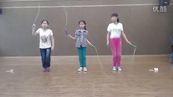 欧美跳绳短视频,动感十足，挑战极限的健身潮流