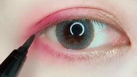 欧美防水眼线视频素材,打造持久魅惑眼神