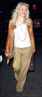 欧美街头时尚女郎视频,欧美街头时尚女郎潮流风向标