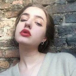 霸气欧美校园美女视频,霸气欧美美女的青春风采