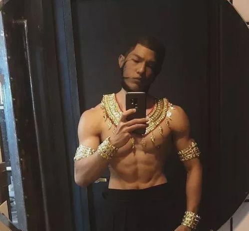 欧美壮男露大丁丁视频,尺度惊人引热议