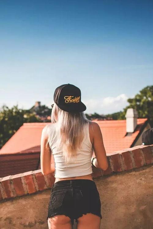 欧美胖妞的性视频,尺度惊人，引发热议