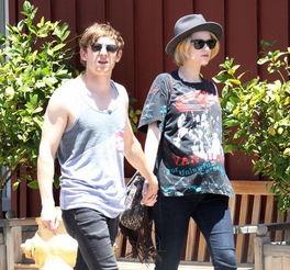 情侣亲密视频网站欧美,揭秘激情背后的真实世界